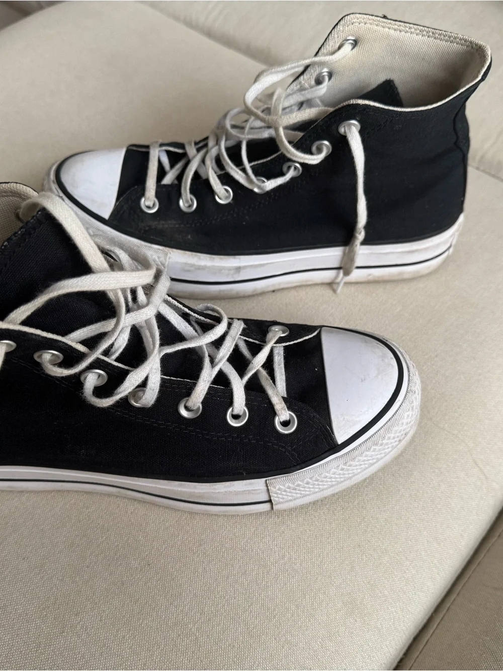 Platform Converse Black & White High Top Sneakers